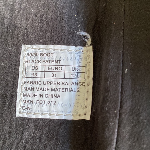 Girl’s Stuart Weitzman 50/50 Black Patent Boot - Picture 5 of 6